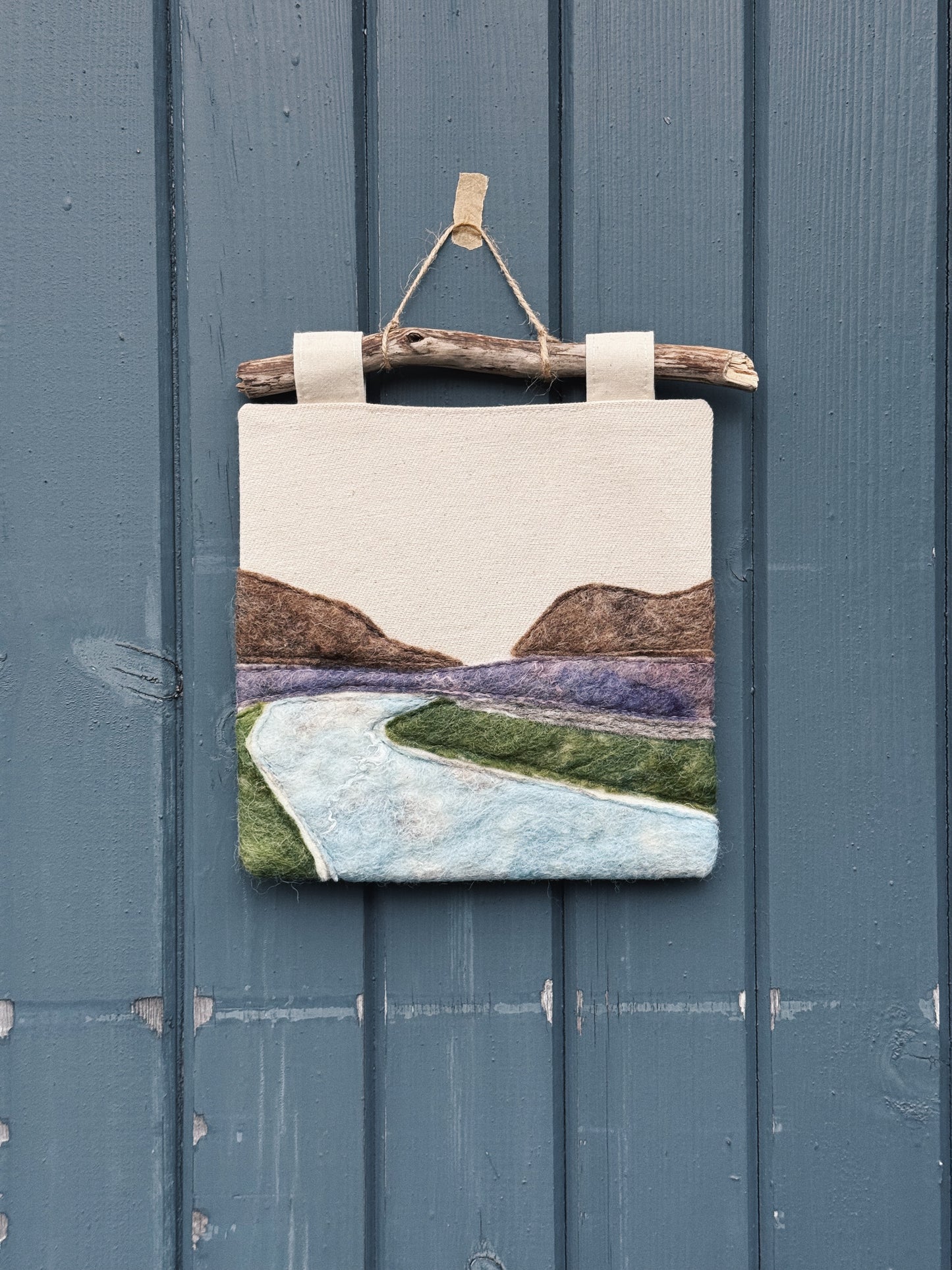 Wee Gleann Mhiabhaig